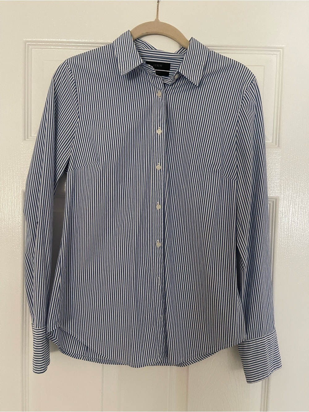 J. Crew Perfect Fit Women’s Classic Blue Stripe Button-Down Shirt- Small. EUC.